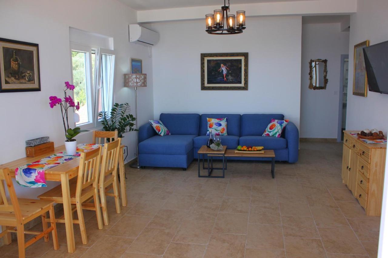 Blue Mediterranean Apartments Свети-Стефан Экстерьер фото