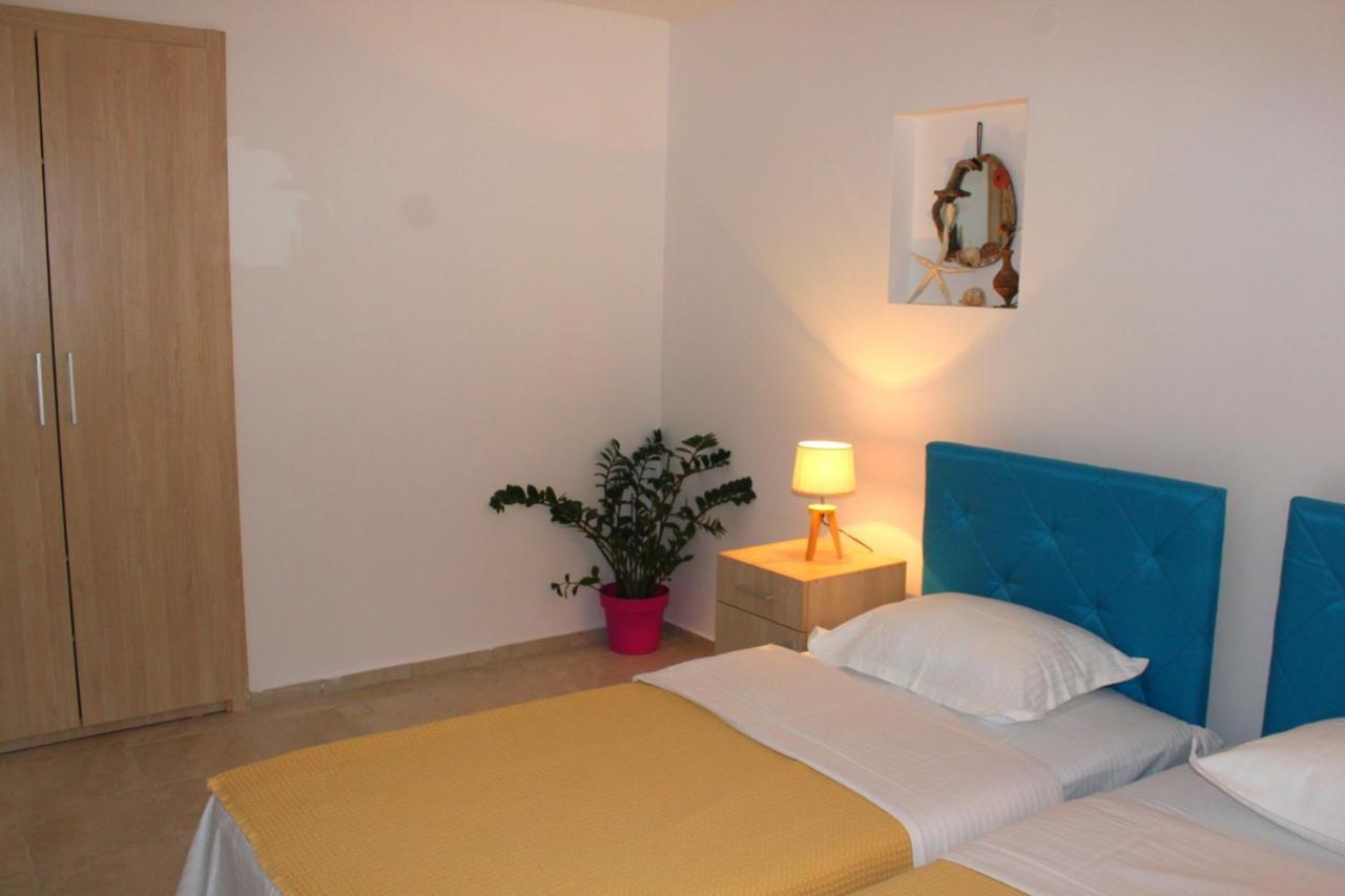 Blue Mediterranean Apartments Свети-Стефан Экстерьер фото