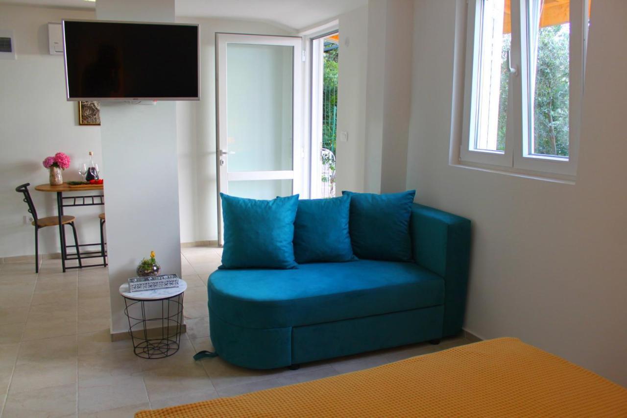 Blue Mediterranean Apartments Свети-Стефан Экстерьер фото