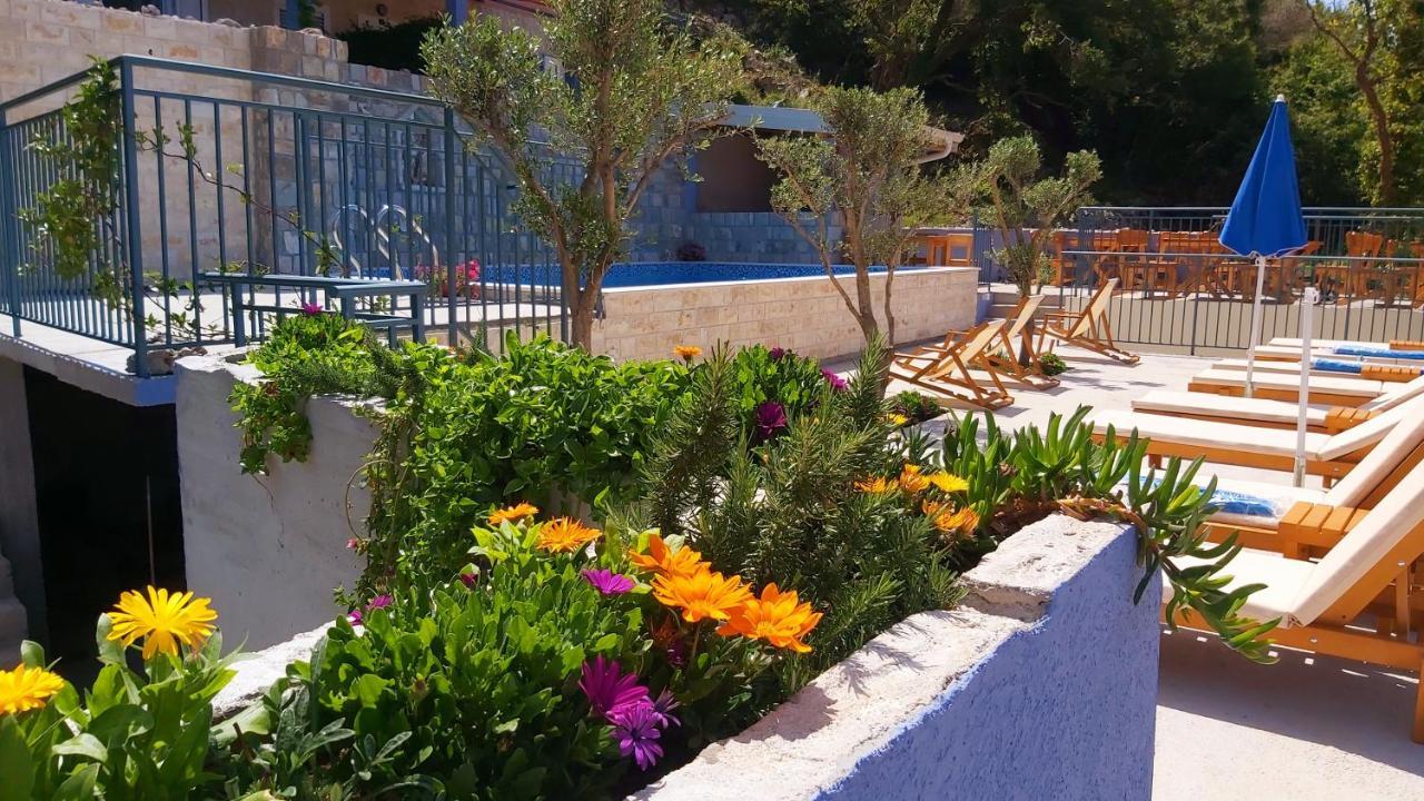 Blue Mediterranean Apartments Свети-Стефан Экстерьер фото
