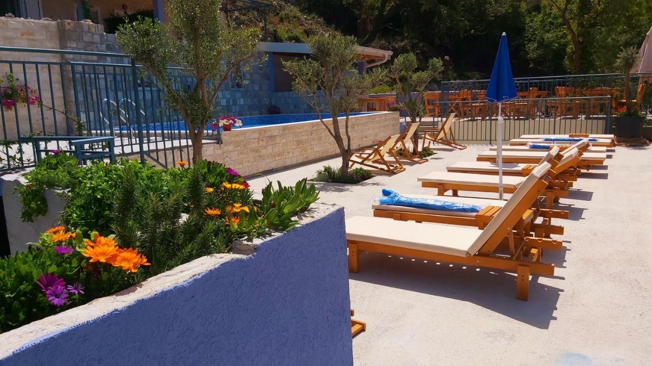 Blue Mediterranean Apartments Свети-Стефан Экстерьер фото